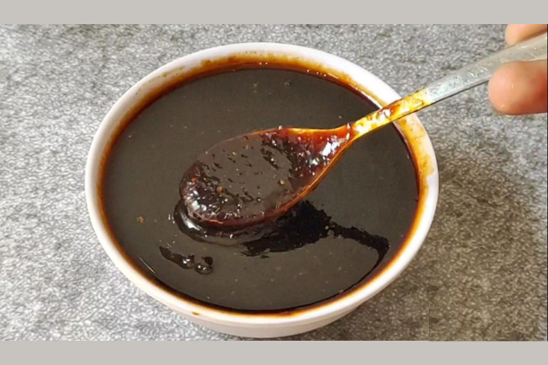 सोंठ (मीठी इमली की चटनी)